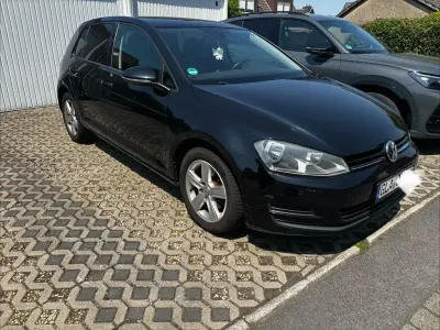 Gebraucht VW Golf VII Comfortline 110 PS (80 kW) 2013 Schwarz Kleinwagen