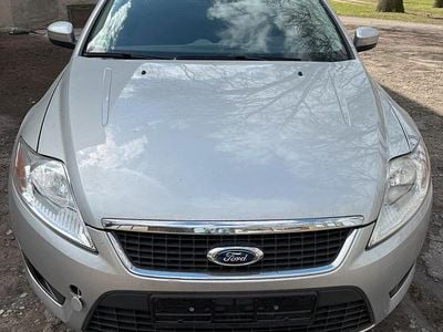 Gebraucht Ford Mondeo 130 PS (95 kW) 2007 Silber Kombi