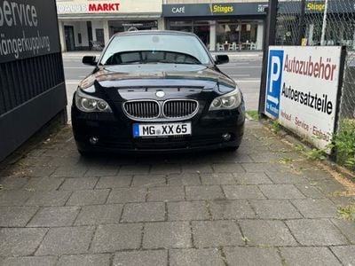 BMW 525