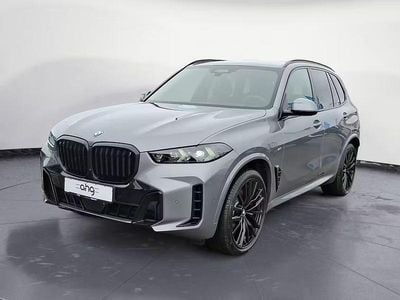 Neu BMW X5 M Sport 298 PS (219 kW) 2025 Grau SUV