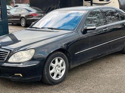 Mercedes S400