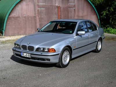 gebraucht BMW 528 i