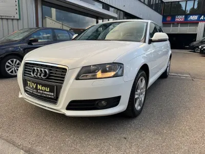 Gebraucht Audi A3 Attraction 90 PS (66 kW) 2010 Weiß Kleinwagen