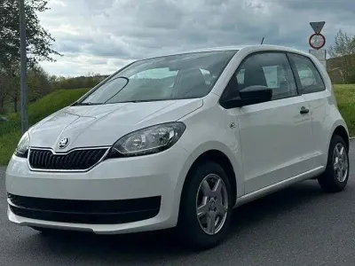 Używany Skoda Citigo 60 KM (44 kW) 2018 Biały Hatchback