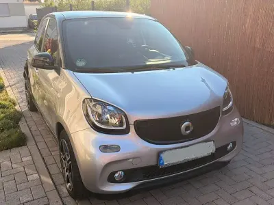 Gebraucht Smart ForFour 90 PS (66 kW) 2018 Silber Kleinwagen