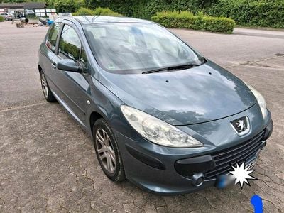 Second-hand Peugeot 307 109 CP (80 kW) 2006 Gri Coupe