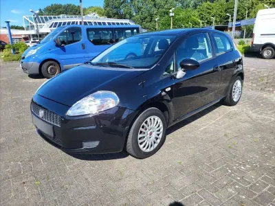 Gebraucht Fiat Grande Punto 77 PS (56 kW) 2009 Grau Kleinwagen