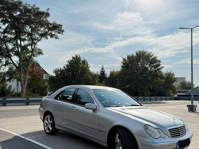Mercedes C270