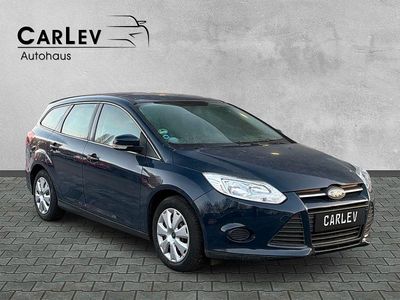 Gebraucht Ford Focus Trend 101 PS (74 kW) 2013 Blau Kombi