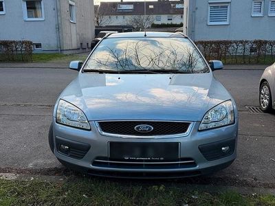 Gebraucht Ford Focus 101 PS (74 kW) 2005 Blau Kombi
