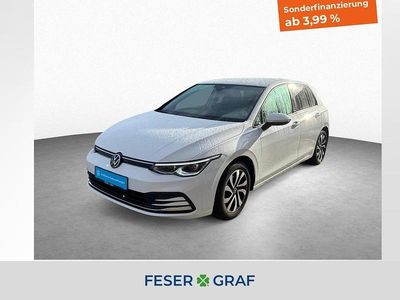 Gebraucht VW Golf Active 150 PS (110 kW) 2023 Weiß Limousine