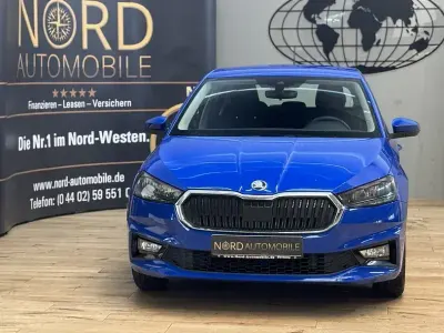 Gebraucht Skoda Fabia Active 65 PS (47 kW) 2023 Blau Kleinwagen