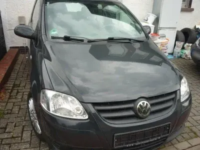 Gebraucht VW Fox Refresh 54 PS (39 kW) 2009 Grau Kleinwagen