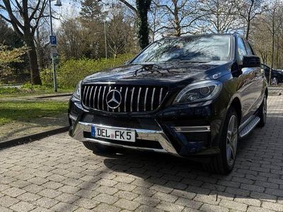 Gebraucht Mercedes ML350 258 PS (189 kW) 2014 Schwarz SUV
