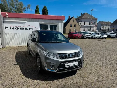 Gebraucht Suzuki Vitara Comfort 111 PS (81 kW) 2019 Grau SUV