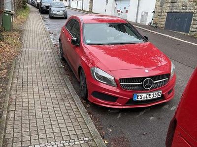 Gebraucht Mercedes A200 156 PS (114 kW) 2014 Rot Kleinwagen