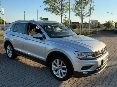 Gebraucht VW Tiguan 240 PS (176 kW) 2020 Silber SUV