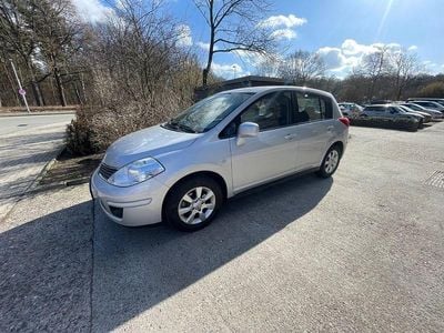 Gebraucht Nissan Tiida Acenta 126 PS (92 kW) 2008 Silber Limousine