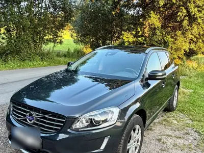 Gebraucht Volvo XC60 Summum 150 PS (110 kW) 2017 Grau SUV