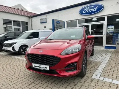 Gebraucht Ford Kuga ST-Line X 190 PS (139 kW) 2021 Lucid rot metallic SUV