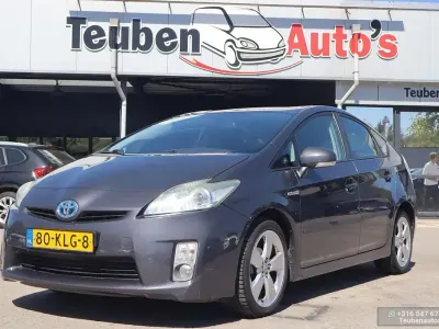 Usata Toyota Prius 136 CV (100 kW) 2010 Grigio Utilitaria