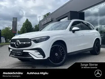 Gebraucht Mercedes GLC220 AMG 197 PS (144 kW) 2025 Unilack polarweiß SUV