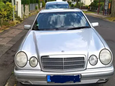 Gebraucht Mercedes E200