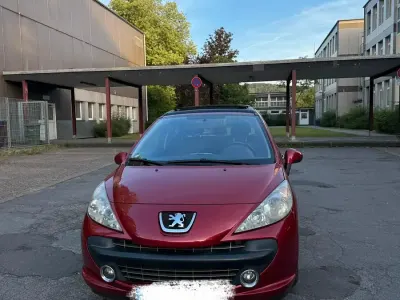 Gebraucht Peugeot 207 109 PS (80 kW) 2006 Rot Coupé