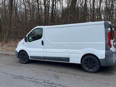Gebraucht Opel Vivaro 114 PS (83 kW) 2011 Weiß Van / Kleinbus