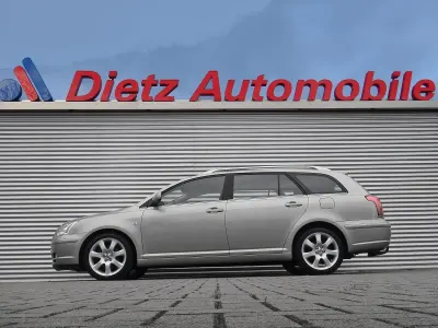 Gebraucht Toyota Avensis 147 PS (108 kW) 2005 Grün Kombi