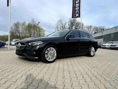 Gebraucht Mercedes 200 Avantgarde 163 PS (119 kW) 2023 Schwarz Limousine