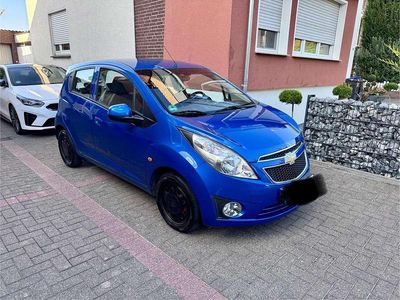 Blau Gebraucht 2011 Chevrolet Spark LS Kleinwagen | 3.300 € (Etwas zu teuer)