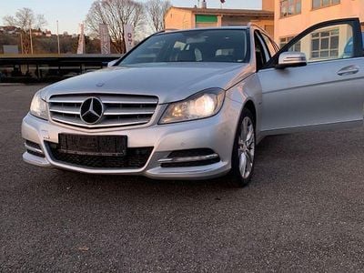 Gebraucht Mercedes C220 170 PS (125 kW) 2011 Grau Kombi