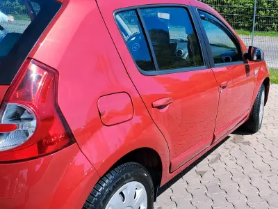 Occasion Dacia Sandero 84 ch (61 kW) 2012 Rouge Break