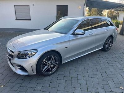 Silber Gebraucht 2020 Mercedes C300e AMG line Kombi | 25.000 € (Fairer Preis)