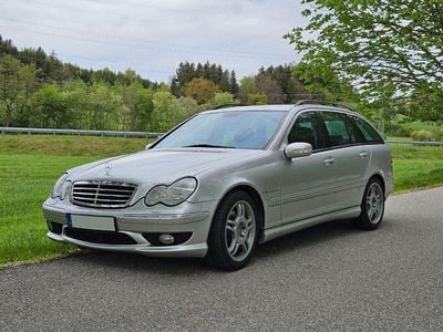 Mercedes C32 AMG