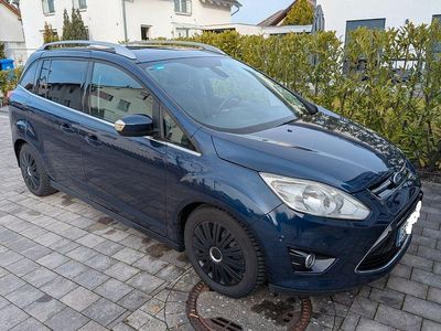 Blau Gebraucht 2012 Ford Grand C-Max Titanium Van / Kleinbus | 9.300 € (Teuer)
