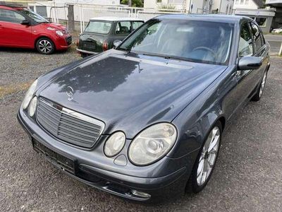 Mercedes E240