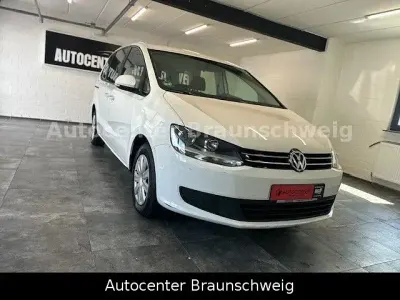 Gebraucht VW Sharan Trendline 140 PS (102 kW) 2011 Weiß Van / Kleinbus