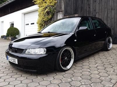Gebraucht Audi A3 Sport 135 PS (99 kW) 2001 Schwarz Kleinwagen