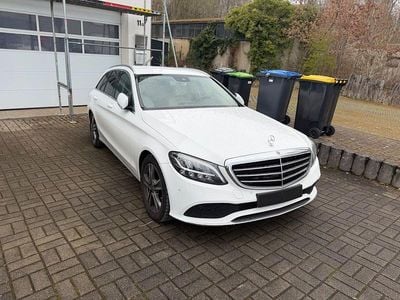 Gebraucht Mercedes C400 333 PS (244 kW) 2018 Weiß Limousine