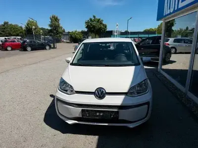 Gebraucht VW up! move up! 60 PS (44 kW) 2017 Weiß Kleinwagen