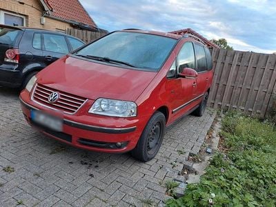 VW Sharan