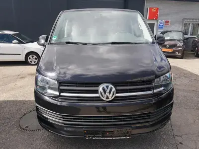 Usata VW Transporter 150 CV (110 kW) 2019 Nero Furgone