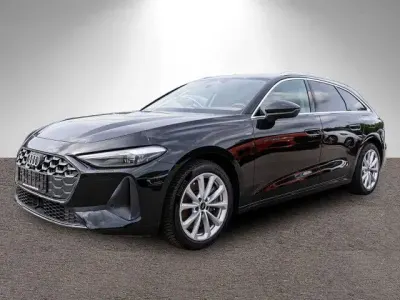 Gebraucht Audi A5 Sport 299 PS (219 kW) 2025 Mythosschwarz metallic Kombi