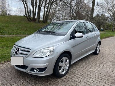 gebraucht Mercedes B160 - lückenl. MercedesS-Heft -Navi -TÜV NEU