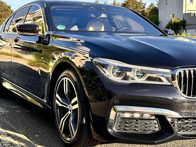 Gebraucht BMW 740L M Sport 320 PS (235 kW) 2017 Schwarz Limousine