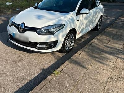 Gebraucht Renault Mégane III 110 PS (80 kW) 2014 Weiß Kombi