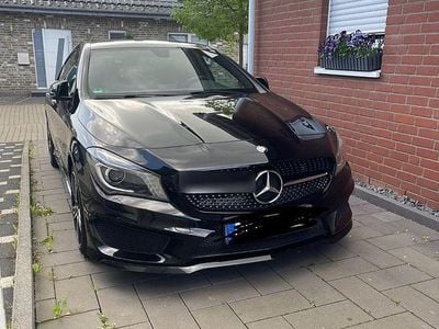 Mercedes CLA200
