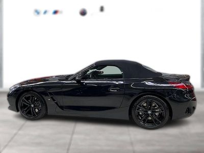 Gebraucht BMW Z4 M Sport 197 PS (144 kW) 2023 Schwarz metallic Cabrio